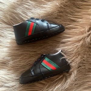 NWOT Baby boys shoes